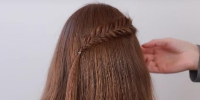Frizurák a hosszú haj: Biztonságos a fonat