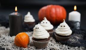 "Ghosts" csokoládé cupcakes