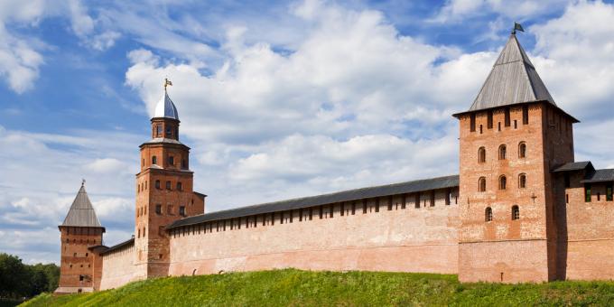 Veliky Novgorod nevezetességei: a Kreml