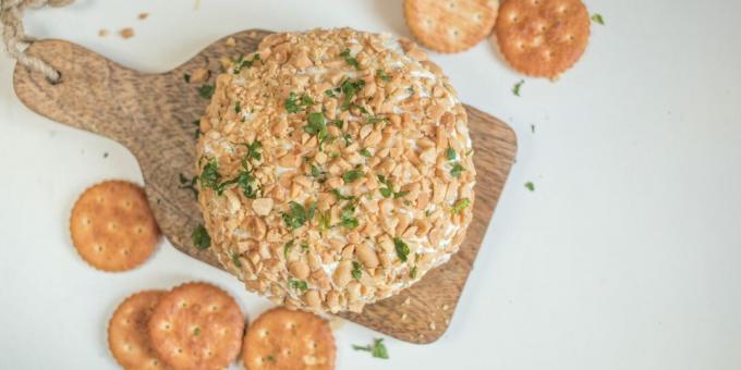 Sajtos snack földimogyoróval és petrezselyemmel