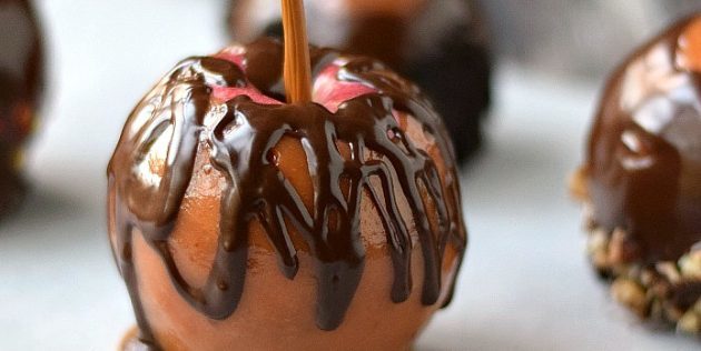 Caramel alma, csokoládé mintás