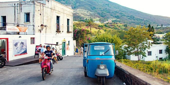 egy olaszországi utazást: Robogó