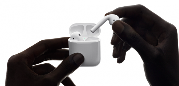 Apple AirPods