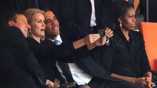 Szelfi Obama, Helle Thorning-Schmidt és David Cameron