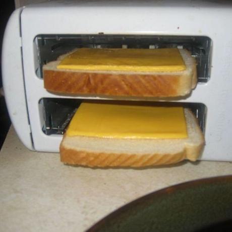 sajtos szendvicset