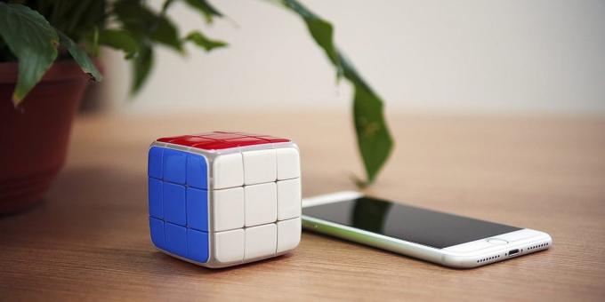 Gyűjtés a Rubik-kocka. GoCube csatlakozik az okostelefon