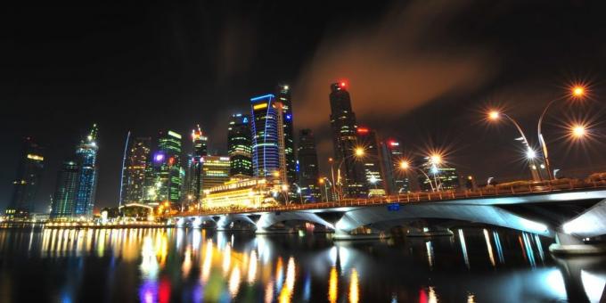 Hová menjünk alatt a májusi ünnepek: Singapore
