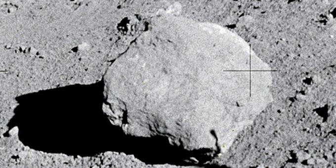 Repül a Holdra még sok megkérdőjelezhető: a sziklák a Holdon - cikkek