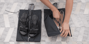 Hogyan csomag egy bőrönd: Special cipővédőkkel