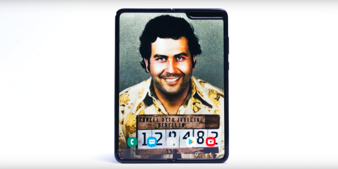 Pablo Escobar testvére 400 dollárért kiadta a Galaxy Fold analógját