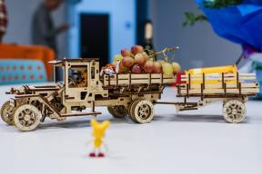 Áttekintés UGEARS tervező: fa teherautó, hogy megy elem nélkül