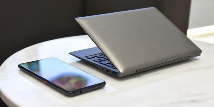 a méret a laptop összemérhető iPad mini