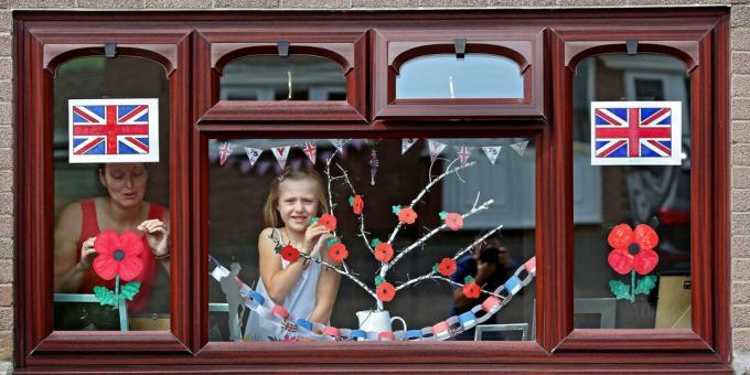 Walesi család otthonának díszítése a VE napjára