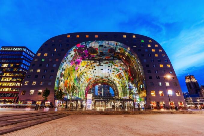 Európai építészet: Markthal a Rotterdam Blaak piac