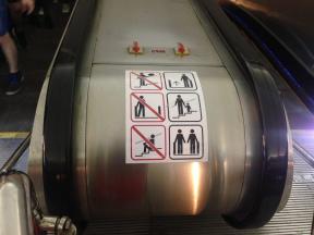 Biztonsági előírások a metróban: hogyan viselkednek az állomásokon és a vonaton, a problémák elkerülése érdekében