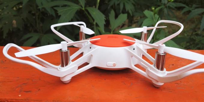 Mitu Mini RC Drone. oldalnézet