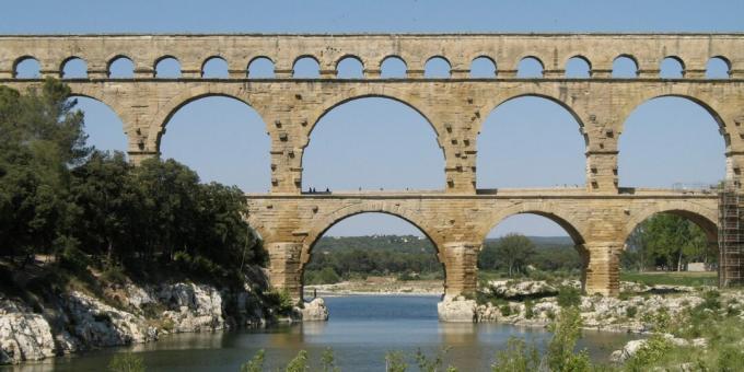 építészeti emlékek: Pont du Gard